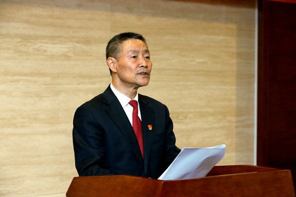 贝斯特集团一届一次全委会选举出新一届辅导集体 斯泽夫当选贝斯特党委书记